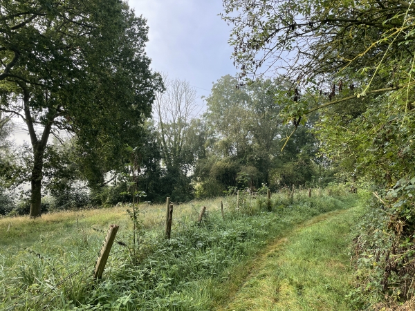Nous descendons vers le Fond de Varenne pour rejoindre la vallée.