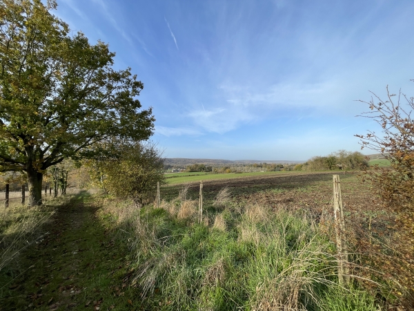 Regard arrière sur la vallée de l'Eure.