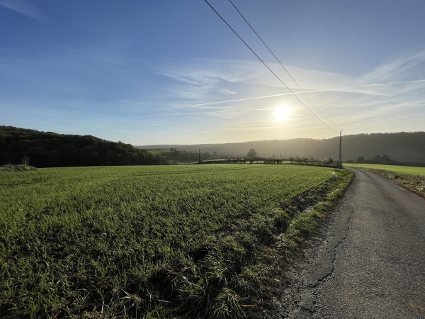 Nous avons rapidement quitté la D13 pour descendre la Côte du Quesnay vers la vallée de l'Andelle.