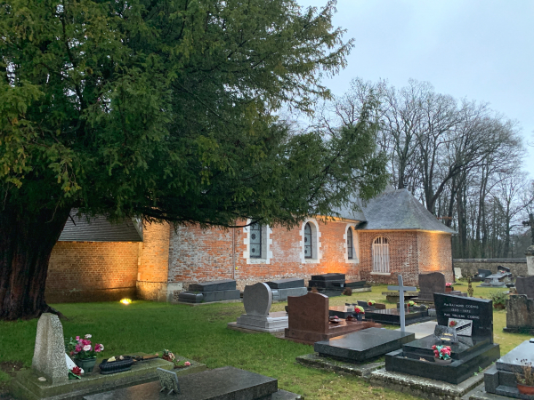 Nous partons du parking de l'église Saint-Ouen de Bosc-Bénard-Commin.