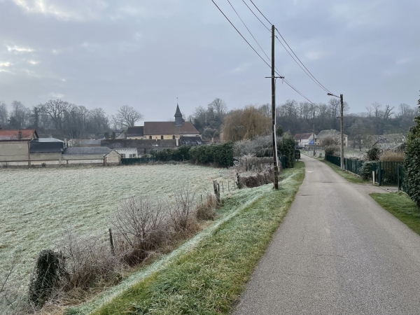 Arrivée à Saint-Etienne-du-Vauvray.