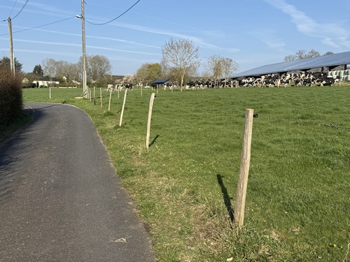 Traversée du hameau du Claquemeure (Duclair).