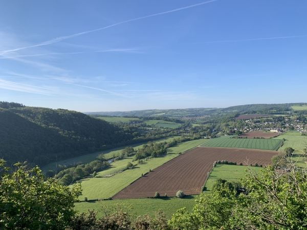 Et voilà le fameux panorama sur l'Orne et sa vallée !