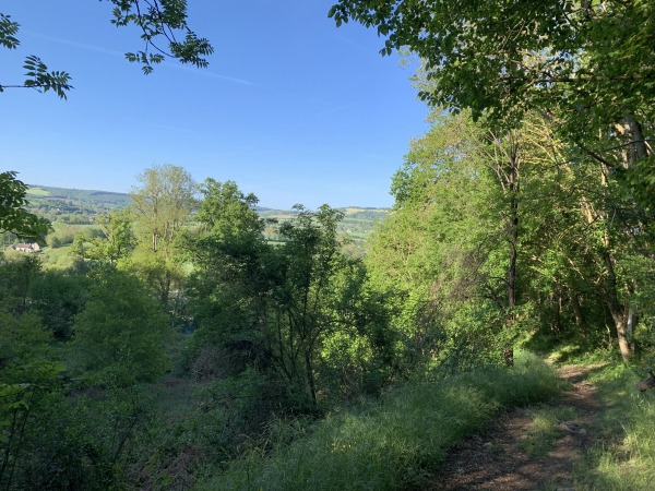 Nous arrivons à Cantepie, commune de Clécy.