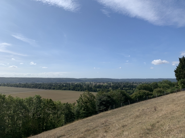 Norville, rue des falaises, et sa vue sur la vallée de la Seine.