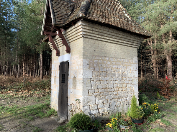 Chapelle de la Mère de Dieu, érigée à l'endroit où Saint Philibert rencontra le Christ, et où, plus tard, une statuette de la Vierge apparut miraculeusement.