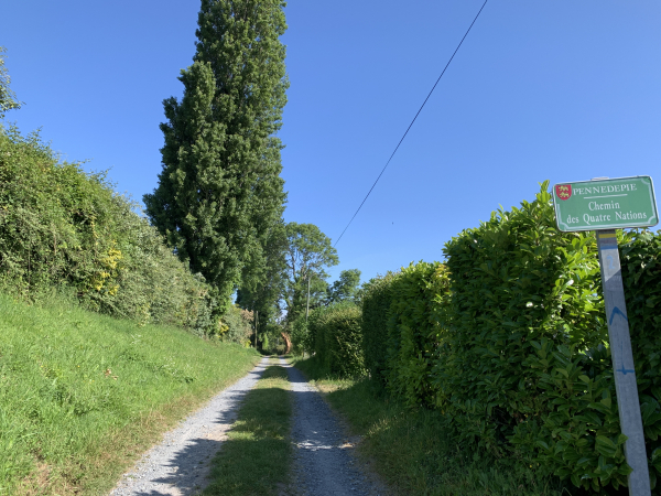 Chemin des Quatre Nations.