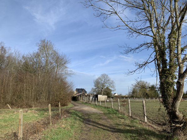 A l'entrée de Conchez, nous tournons ici à gauche pour éviter la D123.