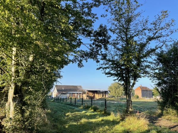 Nous arrivons au Bocage. Nous allons désormais marcher vers l'est.