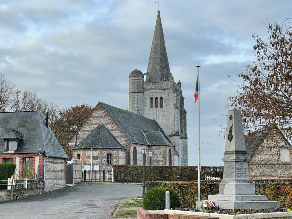 Eglise Saint-Martin-Saint-Eloi de Thiétreville.