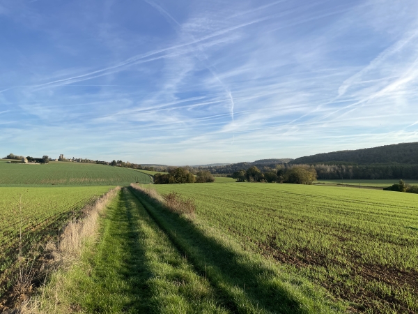 Regard arrière sur la vallée et Château-sur-Epte.