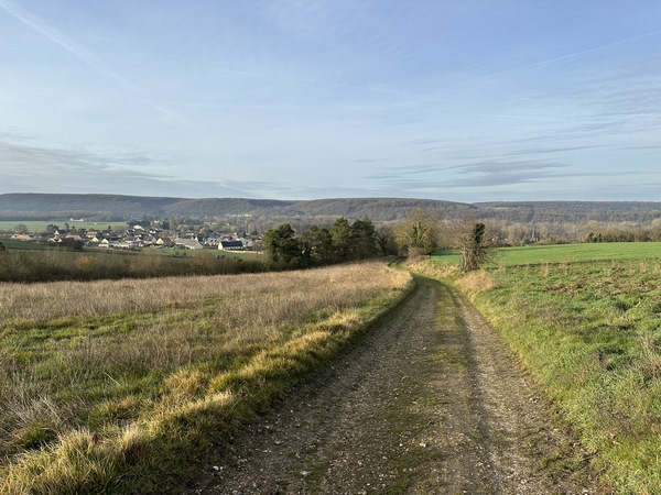Regard arrière sur la vallée de l'Eure.