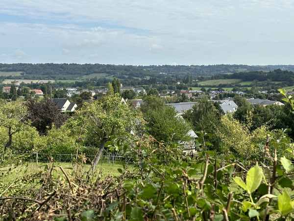 Nous descendons vers le centre de Dozulé.