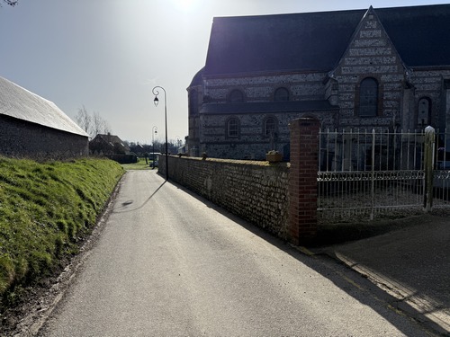 Nous n'allons pas jusqu'à la valleuse D'Eletot, nous tournons ici pour retrouver notre point de départ.