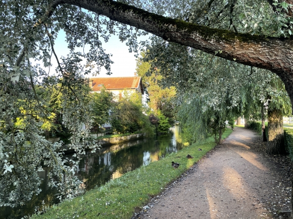 Vue de la randonnée Promenade dans Evreux, avec les panoramas de la Côte Saint-Sauveur et les bords de l'Iton. au départ de Evreux, 27